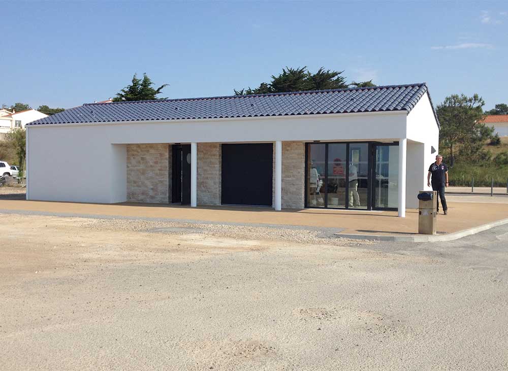 Extension de la capitainerie de Jard sur Mer (85) - : une réalisation de Muriel Bernard, architecte DPLG. 2015